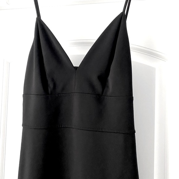 Express Little Black Dress🔥🥂 - Picture 2 of 8
